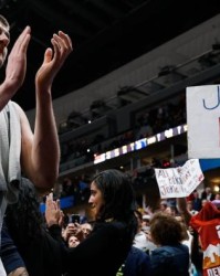 宝盈登录-TA六大奖项票选：约基奇与蒙蒂统治全部选票